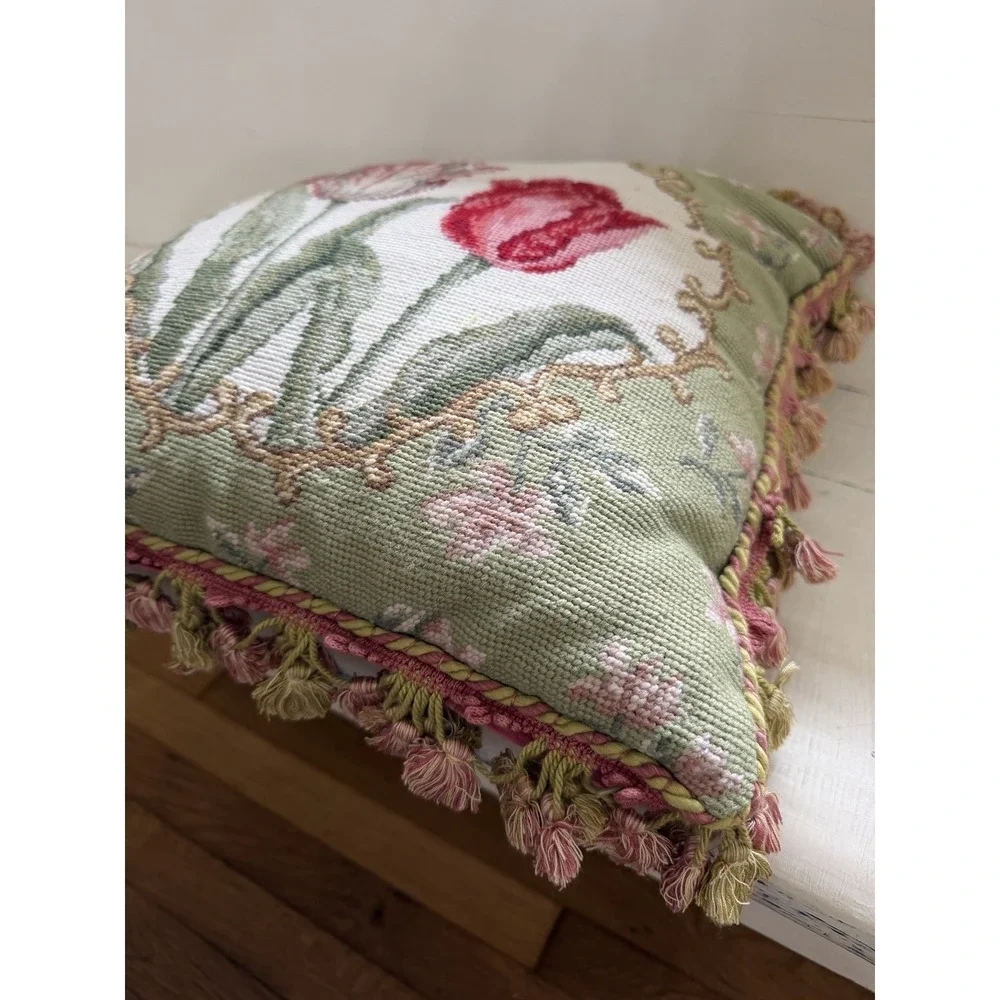 123 Creations Needlepoint‎ French Country Tulip Pattern 18